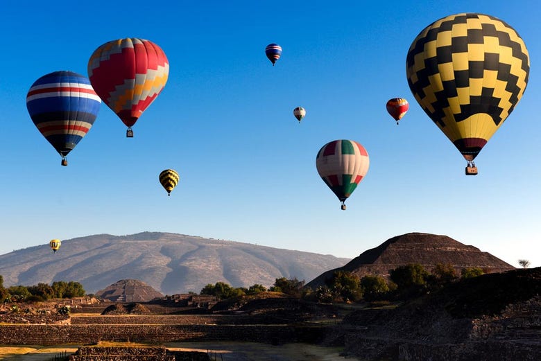 Balade en montgolfière sur Teotihuacán