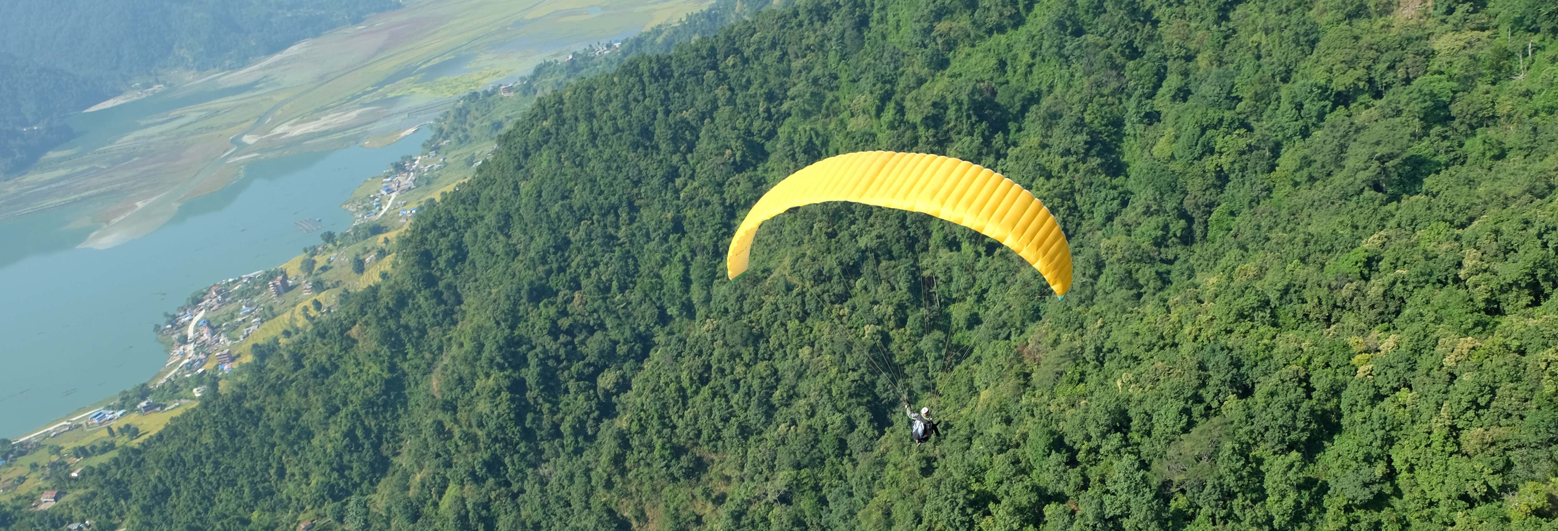 Vuelo en parapente por Pokhara