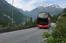Autobus turistico di Geiranger