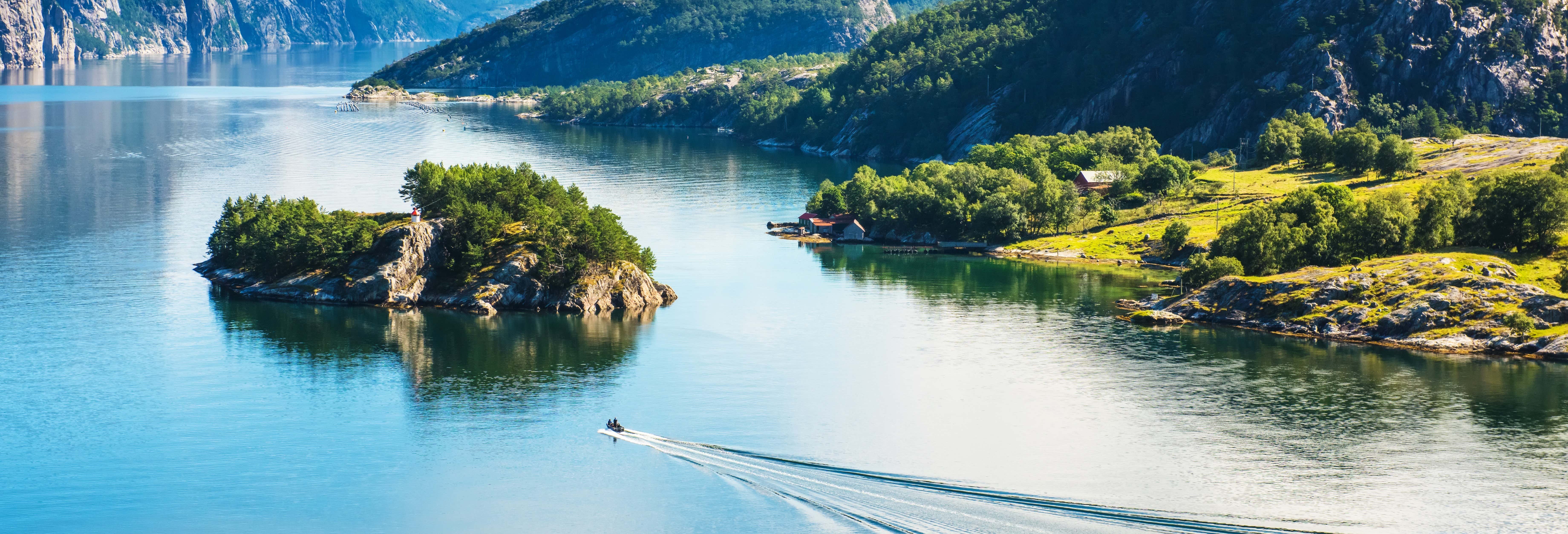 Paseo en barco por Lysefjord para cruceros desde Stavanger