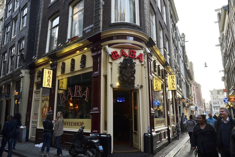 Primer coffee shop de Ámsterdam