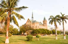 Karachi Guided Tour