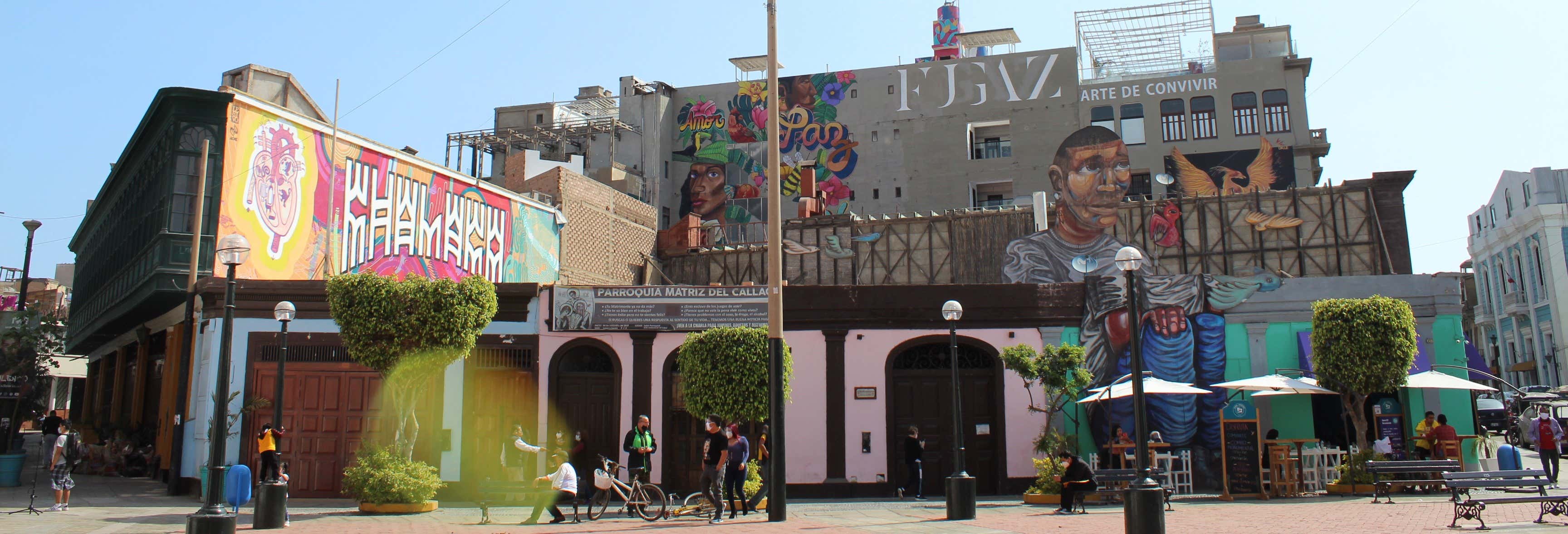 Tour de arte por Callao