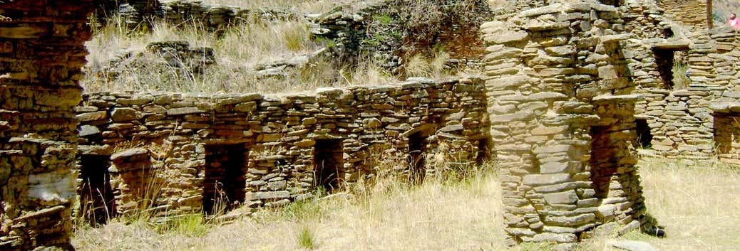 Excursão a Garu e Corona del Inca