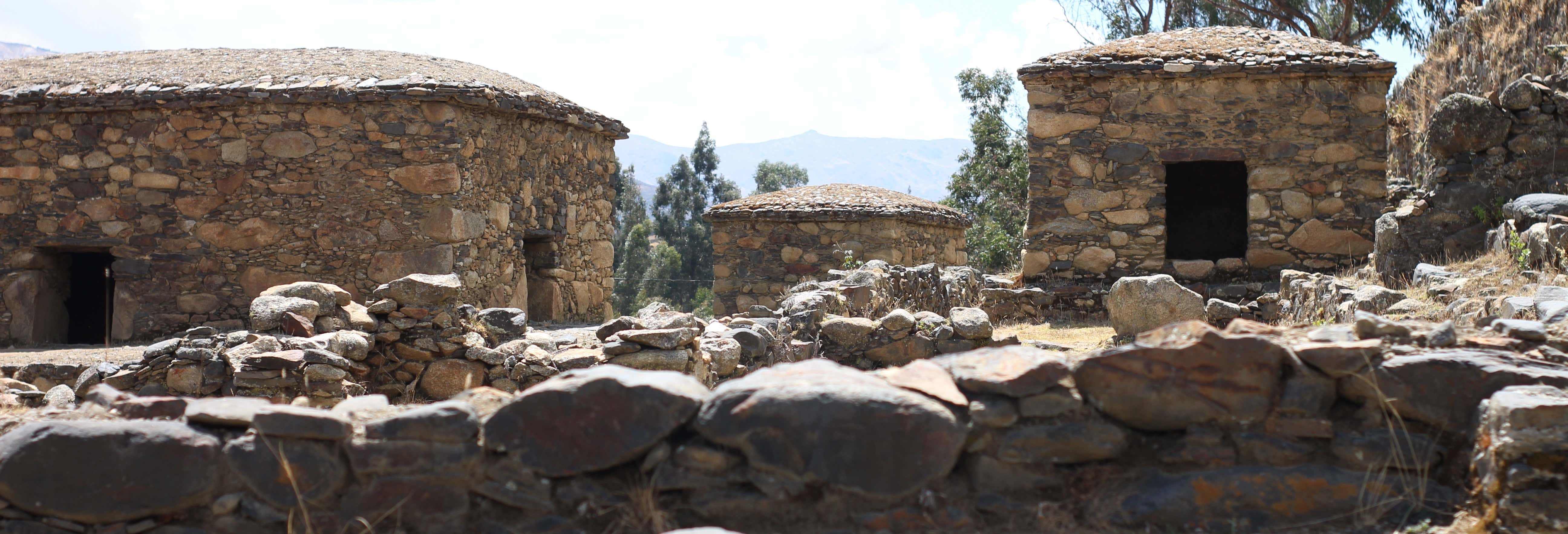 Excursión a Honcopampa + Baños termales de Chancos