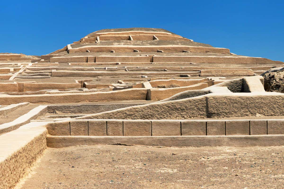 Excursión al centro ceremonial de Cahuachi desde Nazca