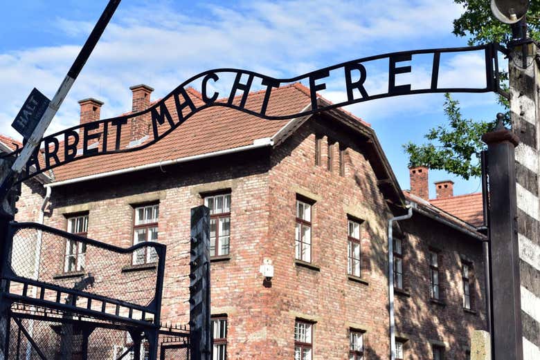 Auschwitz Birkenau Full Day Trip From Wroclaw Wroclaw