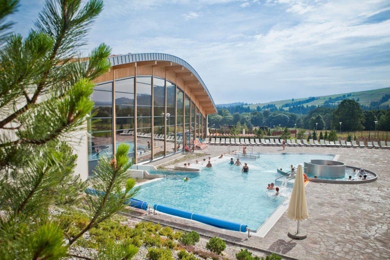 Thermal outdoor pool in the Bialka complex