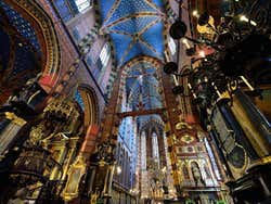Basílica de Santa Maria, interior