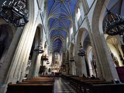 Holy Trinity Basilica, inside