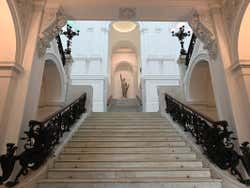 Interior da galeria Zacheta