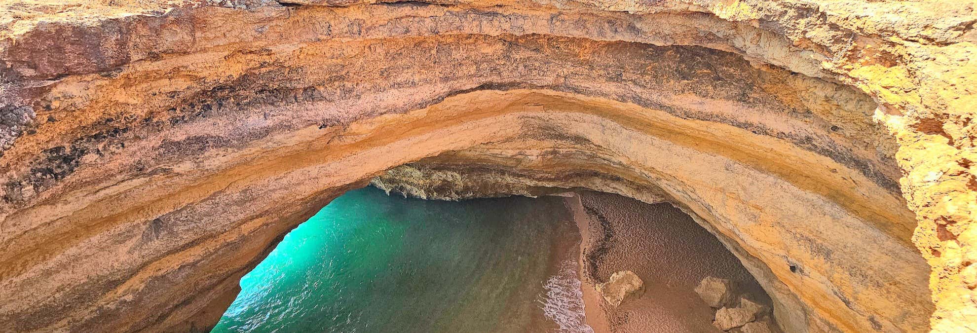 Excursión a las Cuevas de Benagil