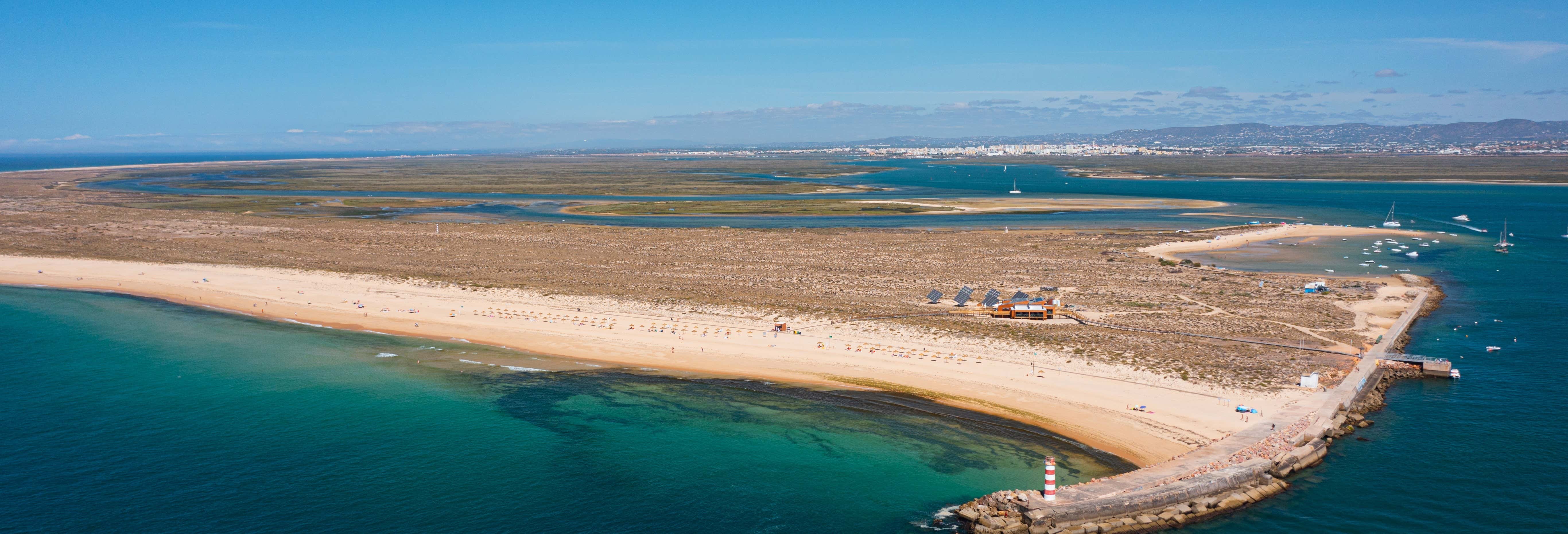 Giro In Motoscafo A Ilha Deserta Da Faro Civitatis Com