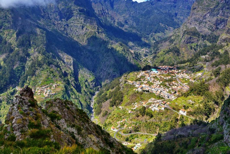 Vale das Freiras, no interior da Madeira