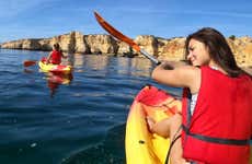 Kayak por las cuevas de Benagil y playa da Marinha