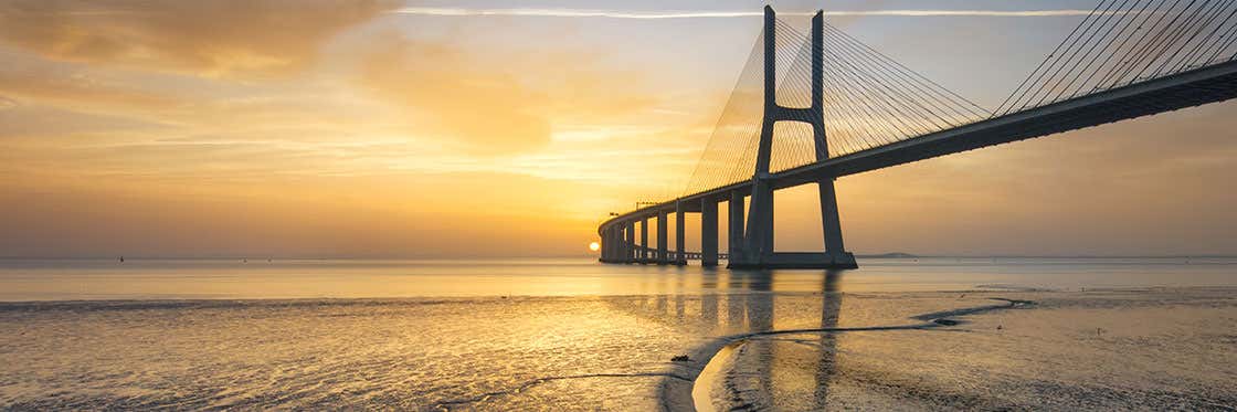 Pont Vasco Da Gama Le Plus Long Pont D Europe A Lisbonne