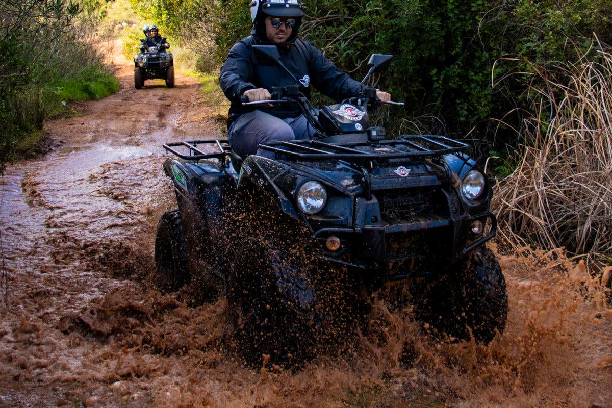 Balade en quad en Algarve depuis Portimão
