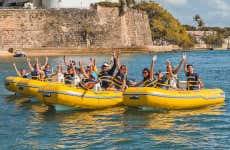 Conduite de bateau à moteur à San Juan