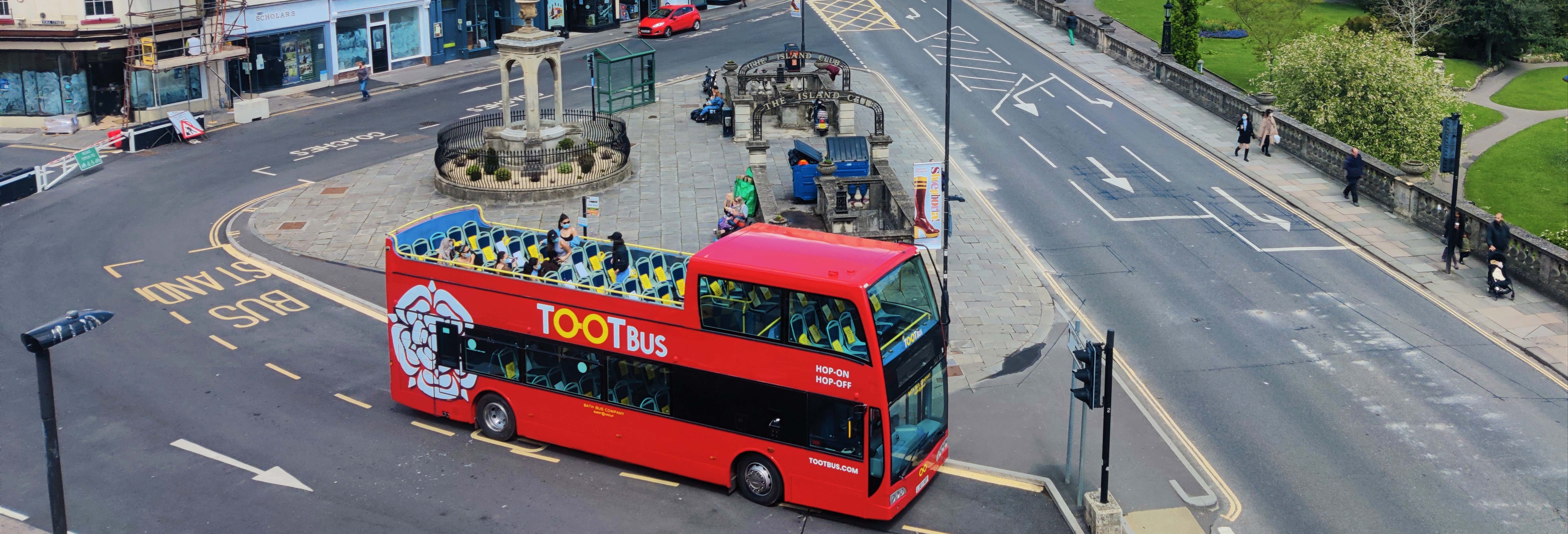 Ônibus turístico de Bath