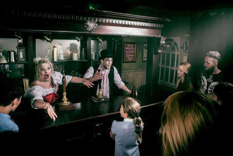 the-london-bridge-experience-and-london-tombs-ticket
