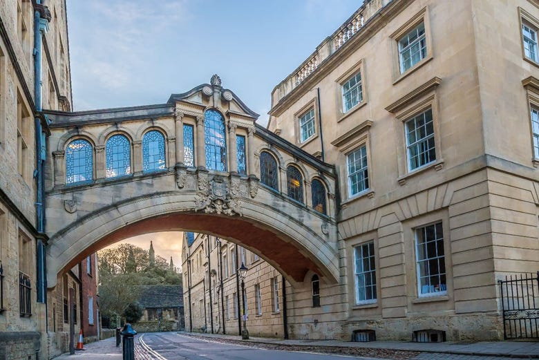 The famous Bridge of Sighs in Oxford