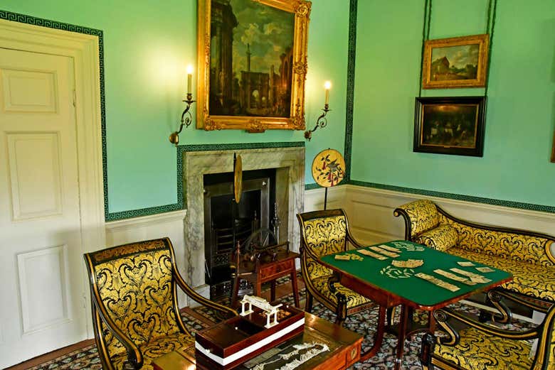 Ticket to Kew Palace & the Royal Botanic Gardens in London