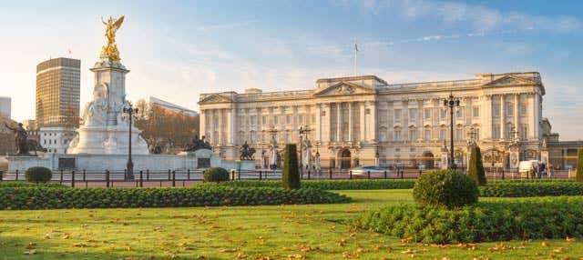 Guided Tour of Buckingham Palace in London - Book at Civitatis.com