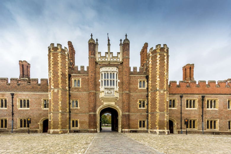 Tudor Palace