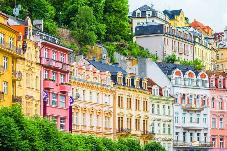 Casas coloridas de Karlovy Vary