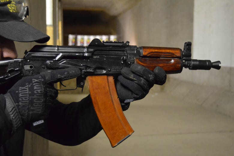 Esperienza di tiro con Kalashnikov
