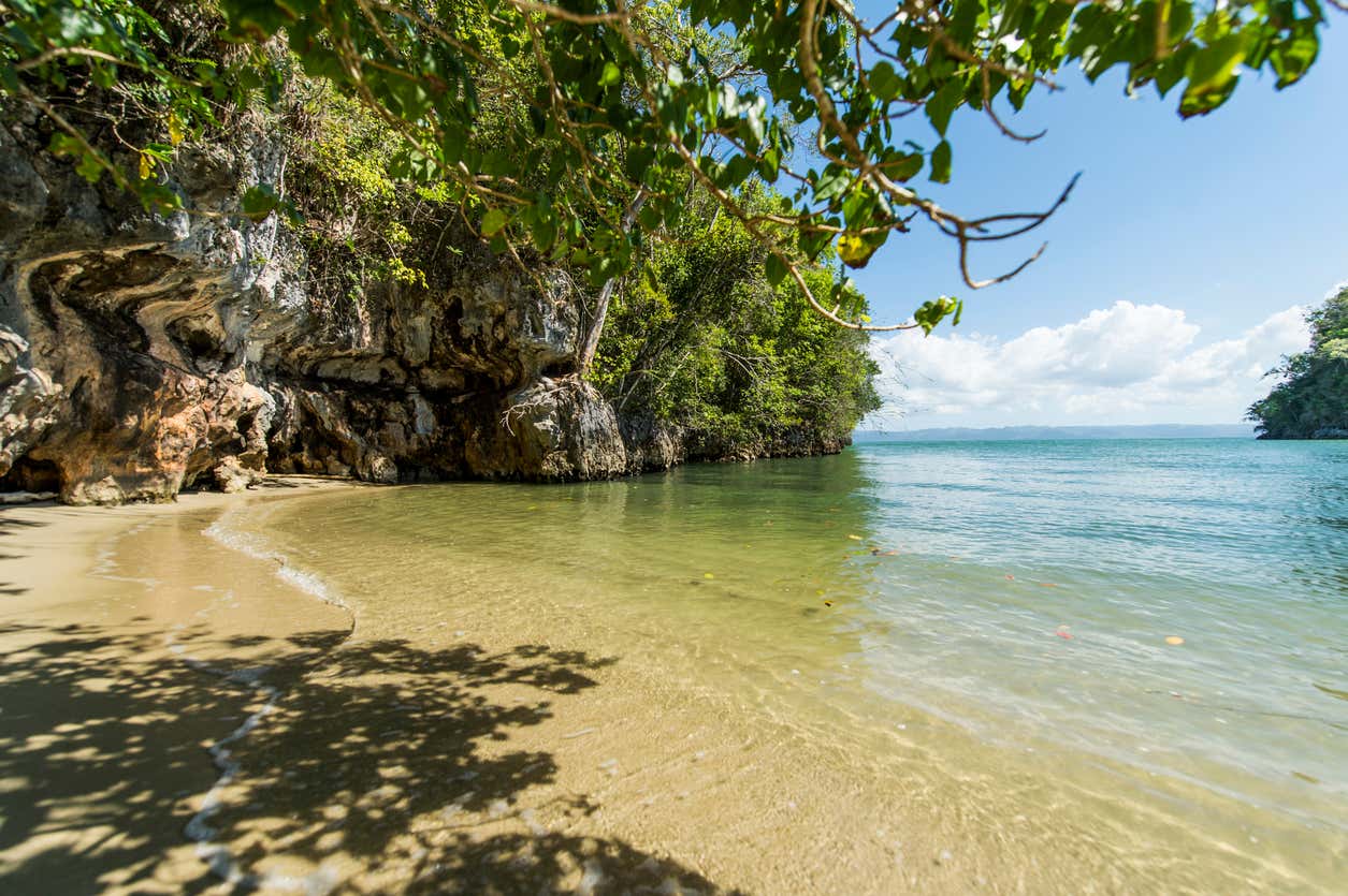 Excursión al Parque Nacional Los Haitises y Cayo Levantado, Samaná