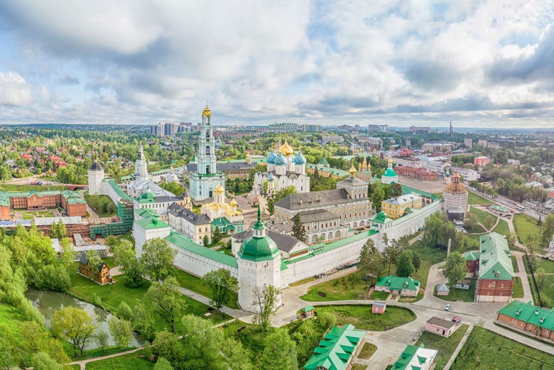 Complexo religioso de Serguiev Posad, o Vaticano russo