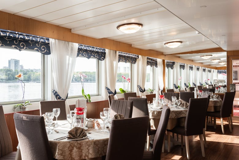 The restaurant on board