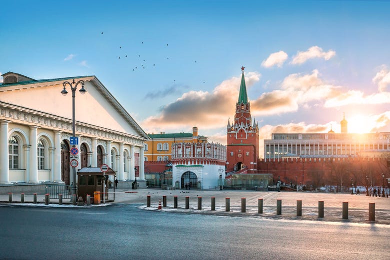 La Tour Kutafiya, porte d'accès au Kremlin