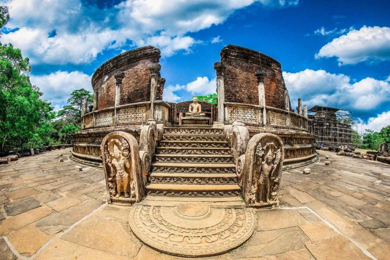 Explorando el antiguo reino de Polonnaruwa