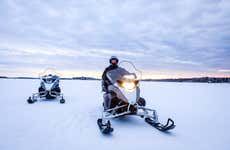 Giro in motoslitta a Luleå