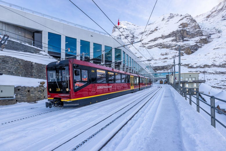 Train en direction de Jungfraujoch