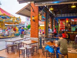 Asiatique Restaurants