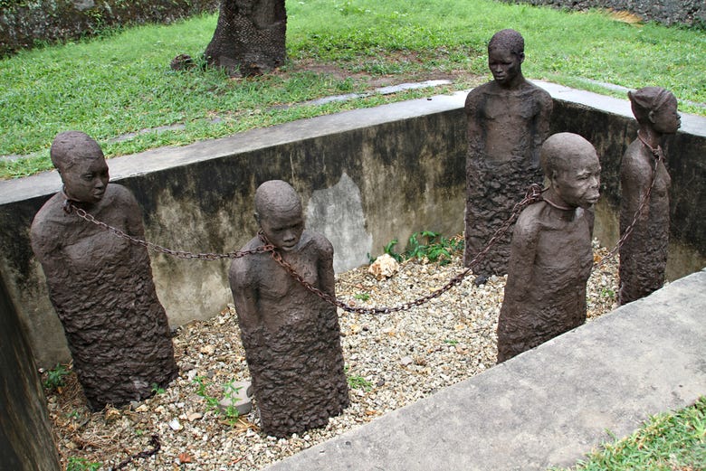 Monumento em Homenagem aos Escravos