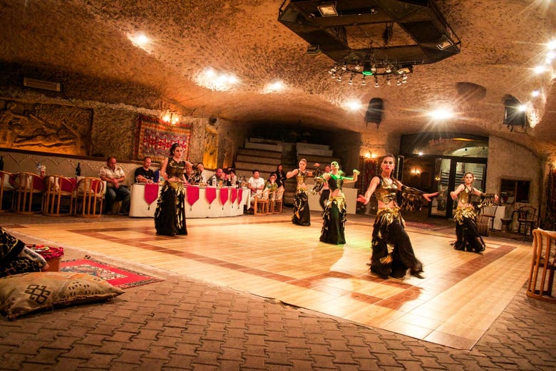 Dança tradicional turca