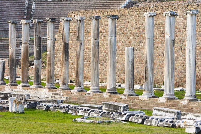 Columnas en el Asclepeion de Pérgamo