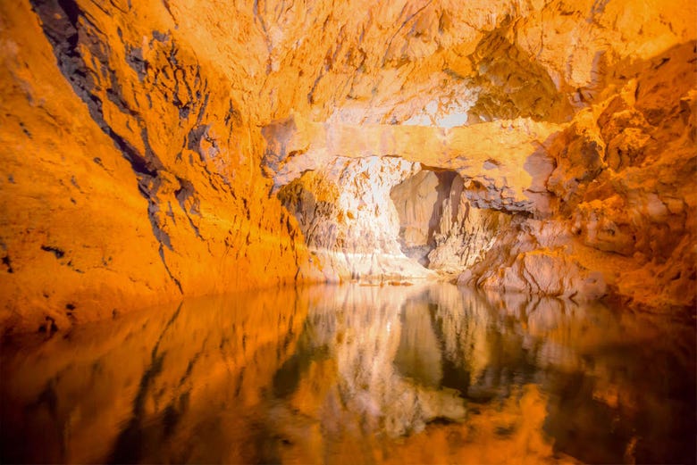 Grotta di Altinbesik