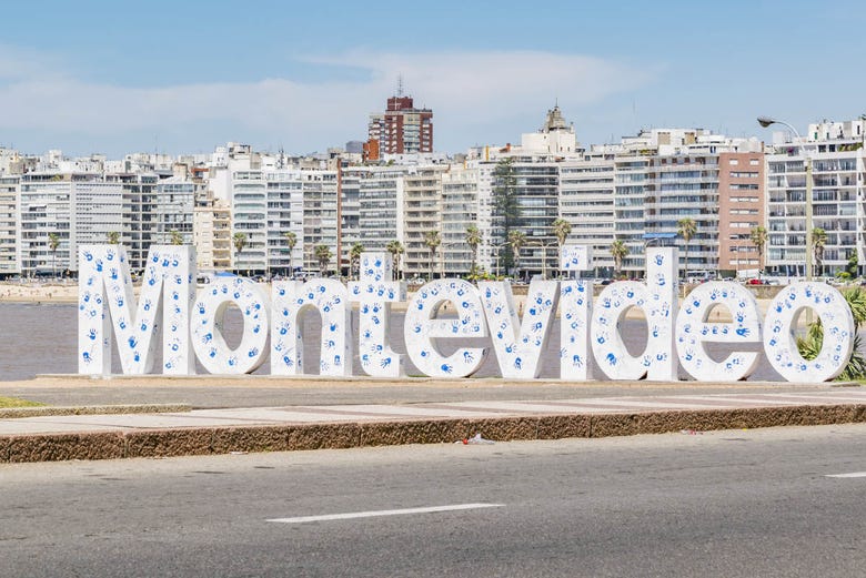 The seafront promenade in Montevideo