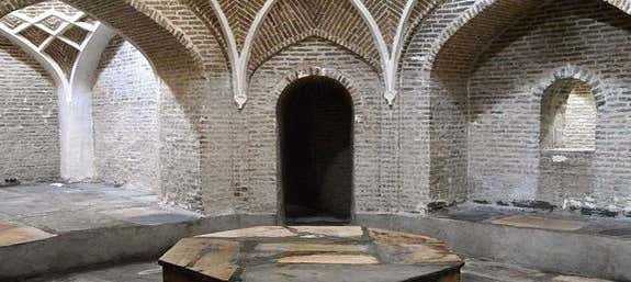 Bath and Massage in a Traditional Hammam