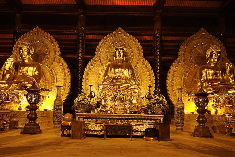 The interior of Bai Dinh temple